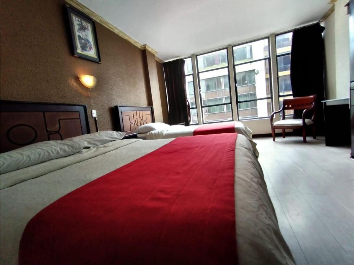 Hotel Imperial Ambato Zewnętrze zdjęcie