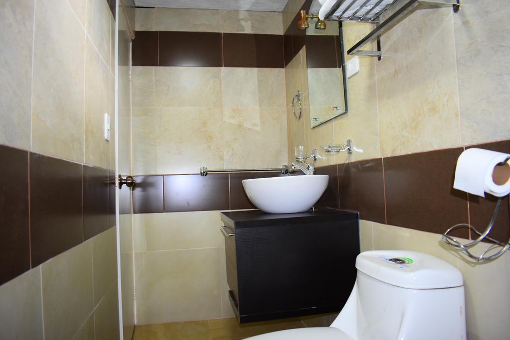 Hotel Imperial Ambato Zewnętrze zdjęcie