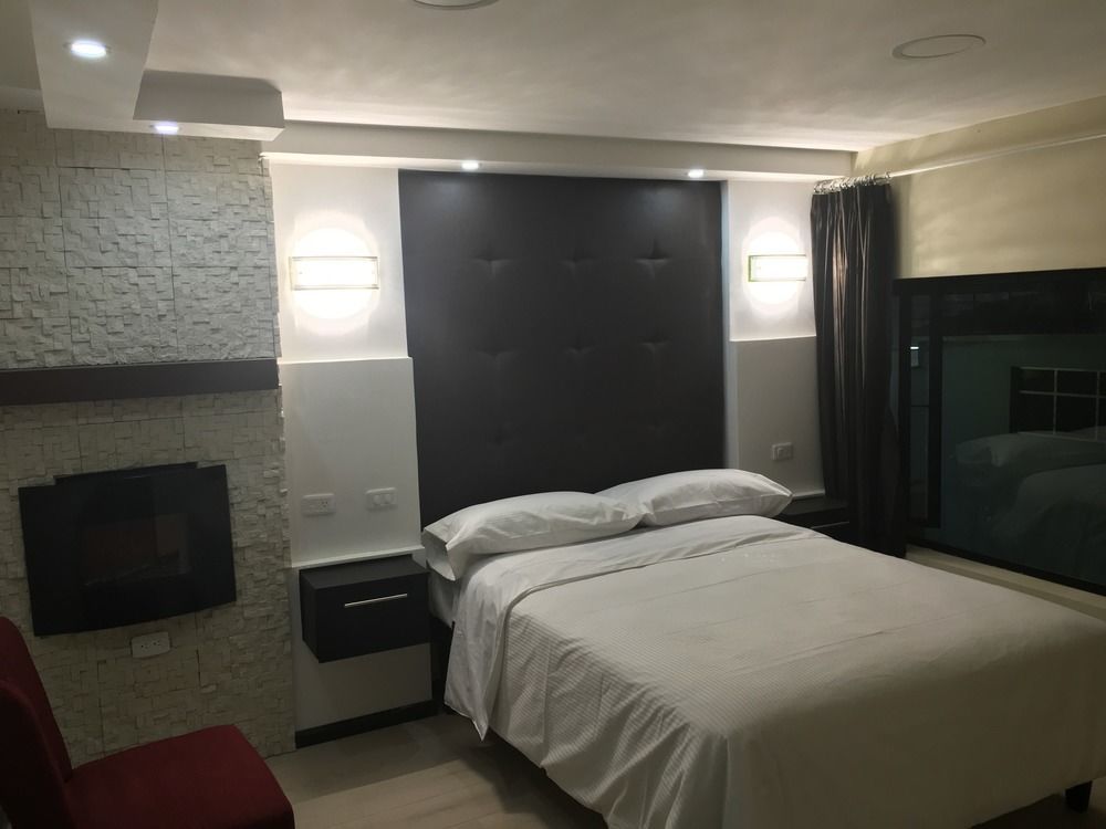 Hotel Imperial Ambato Zewnętrze zdjęcie
